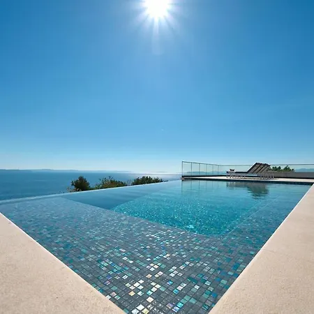 Sunset - Luxury Adriatic Sea View Estate Podstrana